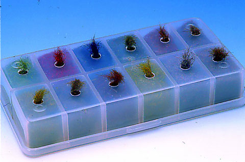 Dubbing Dispenser, Empty - 12 Compartment Crystal