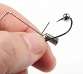 Hareline Feed-A-Bead